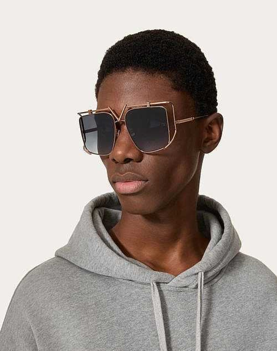 Valentino V - Light Oversized Squared Titanium Frame | Eyewear