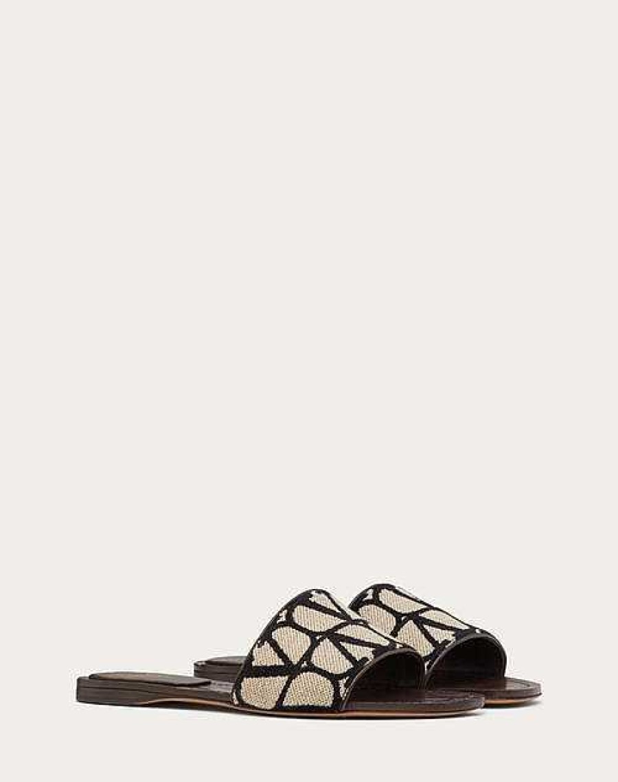 Valentino Toile Iconographe Slide Sandal | Slides And Thongs