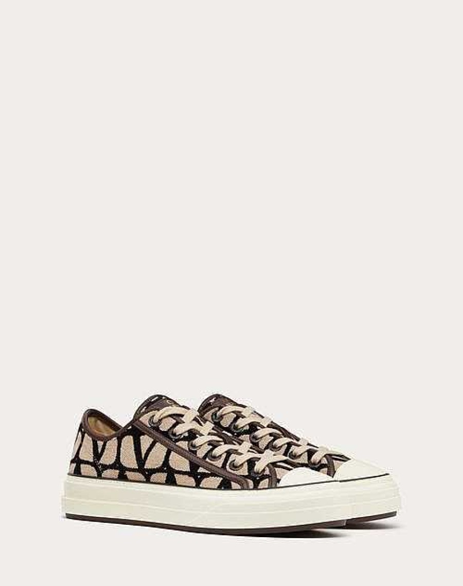 Valentino Toile Iconographe Totaloop Low-Top Sneaker | Sneakers