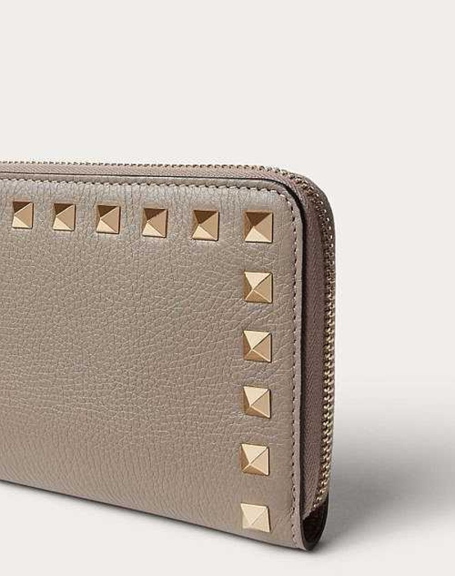 Valentino Rockstud Grainy Calfskin Zippered Wallet | Wallets And Small Leather Goods